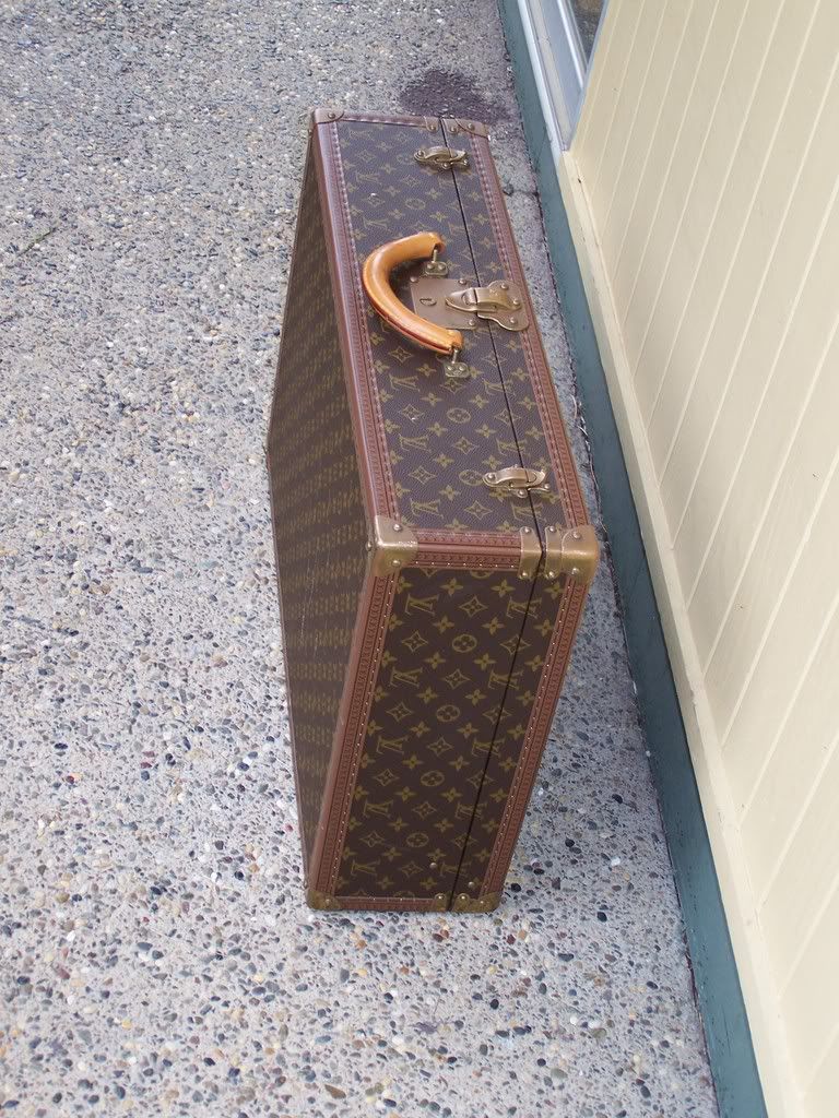 Soft vs. Hard Luggage carry on, experiences, practicality, pros and